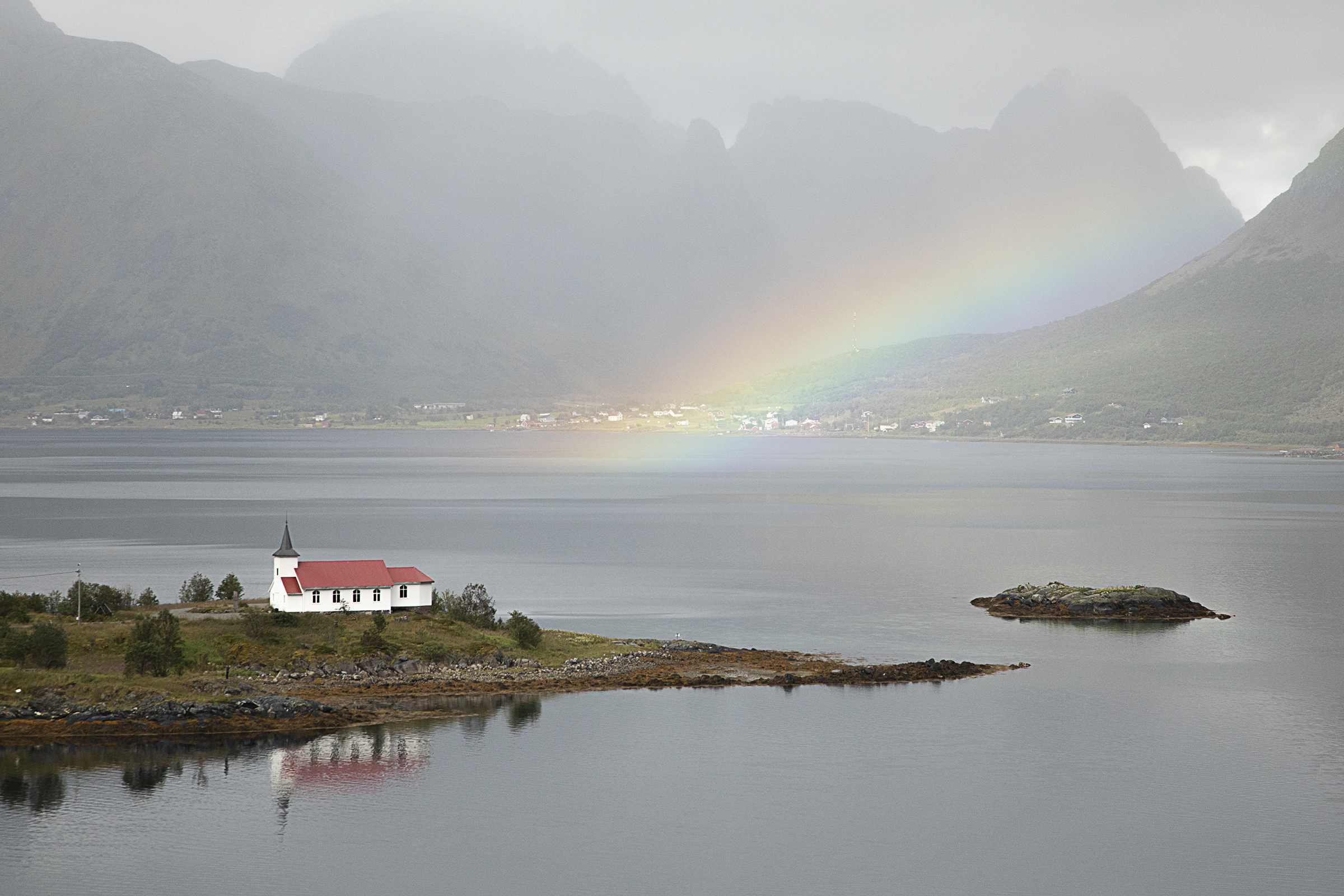 Regnbue i Austnesfjord